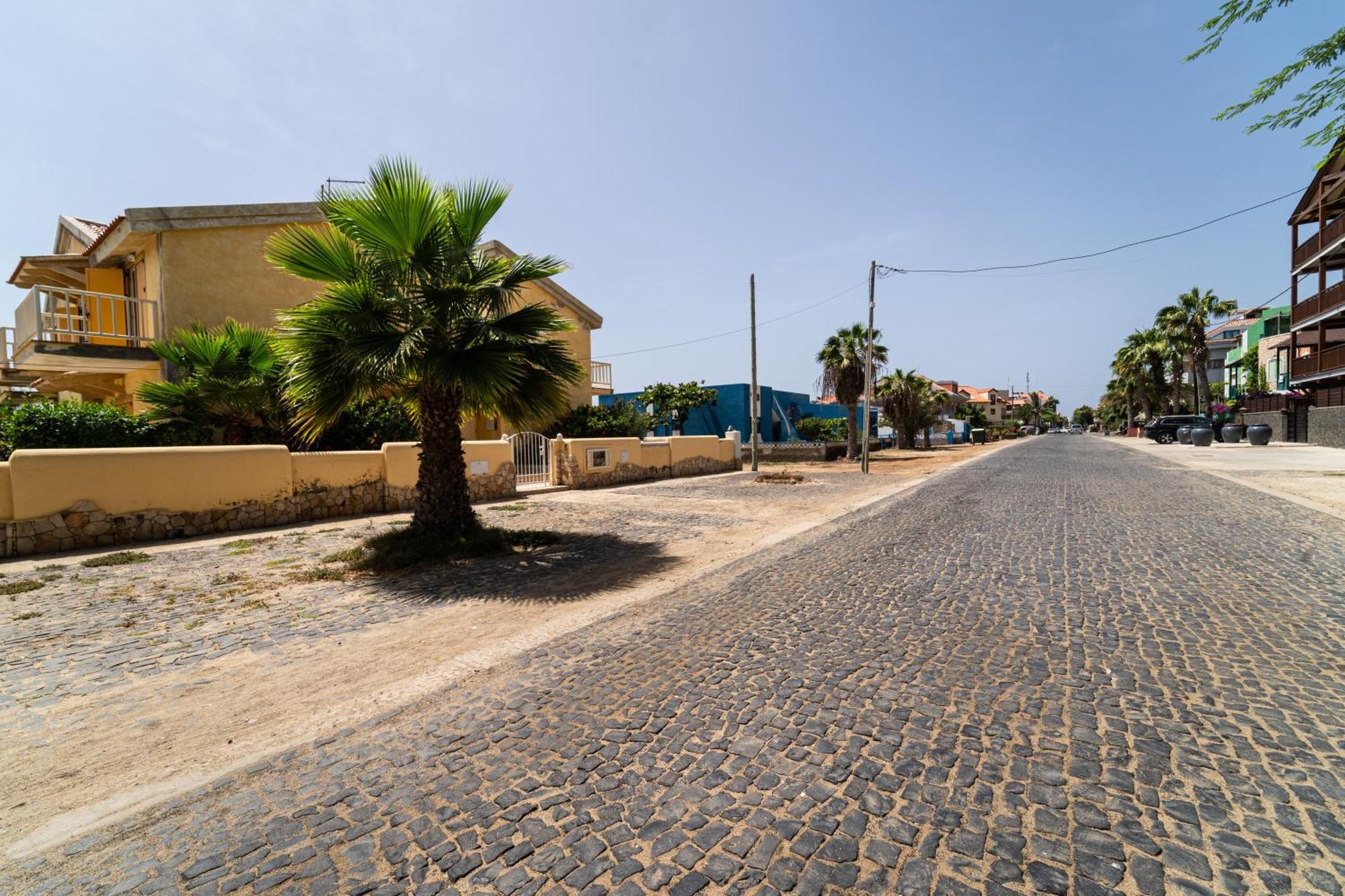 Lovely Beach Front Apartment In Santa Maria Extérieur photo